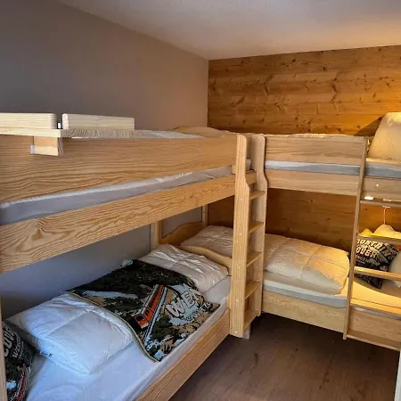 Zur Linde - Ski-in&out - - 8 Guests Apartmán